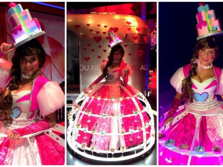 Candy/Cupcake/Dessert Diva: Stijlvolle catering met flair! Unieke "rok" op wielen, aanpasbaar aan elk thema. Nu met betoverende LED verlichting!