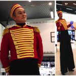 Luxe ontvangst met Piccolo's de Luxe Steltenlopers! Frivool en stijlvol entertainment voor elk evenement. Boek nu voor een weergaloze begroeting! 🌟