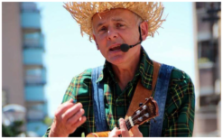 Country Boys op Stelten: Live countrymuziek & Nederlandstalige hits op stelten! Blikvanger voor festivals, ontvangst en winkelcentra. 🤠