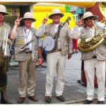 Boek het Jungle Ontdekkingsreizigers Dixieland Looporkest voor een onvergetelijk evenement. Breed repertoire, flexibele bezetting. Swingend of ontspannen, het perfecte geluid voor uw feest!