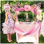 Ervaar de betovering van de Magnolia Missy’s - een chic en humorvol duo dat jouw evenement opfleurt met lekkernijen en glimlachen!