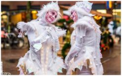 Boek Witte Draakjes met zeepbellen voor vrolijk en interactief entertainment. Perfect voor winkelcentra, festivals en ontvangstacts. Speels, mobiel en leuk voor jong en oud!