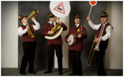 Dit Conducteurs Dixieland Orkest speelt een voor iedereen herkenbaar repertoire in dixie-stijl. Boek nu!