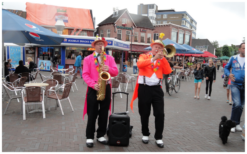Dit Happy Colour Dixieland Orkest speelt een voor iedereen herkenbaar repertoire in dixie-stijl. Boek nu!
