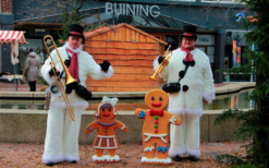 Dit Sneeuwpoppen Dixieland speelt een voor iedereen herkenbaar repertoire in dixie-stijl. Boek nu!