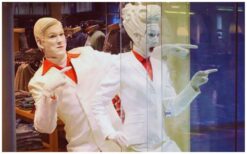 Animatie Duo Rood Wit zorgt voor opvallend entertainment als levend standbeeld of mobiele act. Dit duo is ideaal voor ontvangst, winkelcentra en beurzen en brengt sfeer met een rood wit thema.