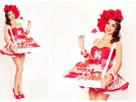 Candy Valentine Girls: Romantische verrassing voor uw event. Boek nu voor een liefdevolle ervaring! 💘🎩🍭