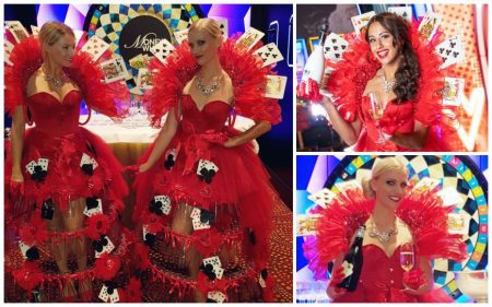 rvaar Betovering met Champagne / Prosecco Girls Casino! Unieke modellen & gastvrouwen voor sfeer & traktaties op uw event. Boek nu voor onvergetelijk plezier.
