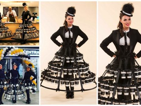 Voeg glamour toe aan uw evenement met Coffee Girls Black Modellen! Verbluffende ontvangst en promotie met verrassende rokken. Neem contact op!