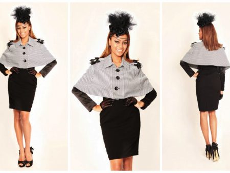 Warm welkom door Hostesses Black Crosshatch Cape: Flair, professionaliteit en veelzijdigheid voor een succesvol evenement. Boek nu!