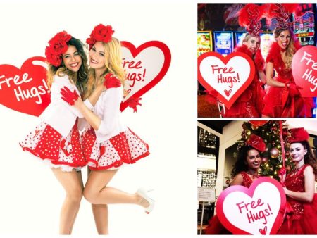 Voel liefdevolle omhelzingen en positieve vibes met onze Gratis Knuffel Girls Modellen! Warm welkom voor events en winkelcentra. Spread love and joy!