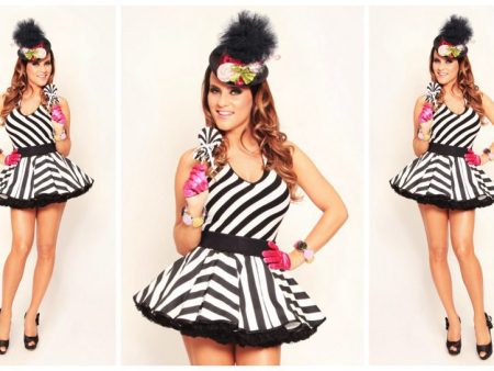 Black & White Pink Girls: Betoverend gastvrij en promotie met stijl. Voeg allure toe aan uw evenement met Special Modellen!