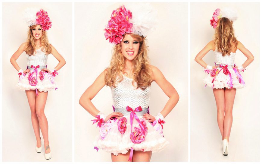 Ontmoet onze White Pink Hostess Girls: Elegant onthaal en flair voor uw evenement. Gastvrijheid en promotie op z'n best! HostessGirls ElegantFlair EventEntertainment