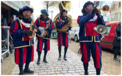 Boek het Pieten Dixieland Looporkest voor een onvergetelijk evenement. Breed repertoire, flexibele bezetting. Swingend of ontspannen, het perfecte geluid voor uw feest!