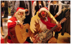 Boek de Magische Kerstman met Rendieren voor betoverend kerstentertainment! Duo of trio, met meerstemmige kerstliedjes, flexibele speeltijden. Maak uw evenement onvergetelijk!