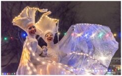 Vlinder Diva’s Steltenlopers met grote vleugels en sierlijke bewegingen zorgen voor een magisch en elegant spektakel. Perfect voor festivals, winkelcentra en ontvangstentertainment. Een betoverende blikvanger voor jong en oud.