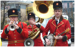 Buckingham Palace Dixieland Looporkest 🎺🎶: Verrijk je evenement met stijlvolle muziek. Van popclassics tot jazz en bossa nova, perfect voor gala's, ontvangsten en mobiele acts. Elegantie op maat!