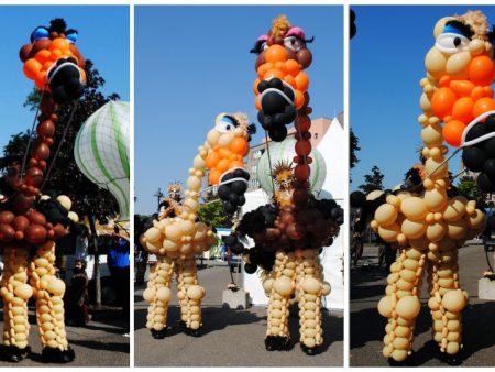 Vlieg mee met De Dodo Rijders Steltenlopers: Betoverende steltenact met reusachtige vogels en muzikale klanken! Uniek mobiel entertainment voor elk evenement. #DeDodoRijders #Steltenact