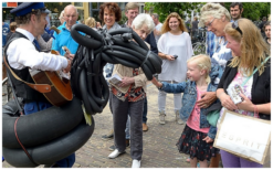 Beveilig je evenement met de Politieagenten van Plezier! Muzikale act vol humor en vreugde. Boek nu voor een onvergetelijke ervaring!