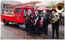 Boek het Brandweer Dixieland Looporkest voor een onvergetelijk evenement. Breed repertoire, flexibele bezetting. Swingend of ontspannen, het perfecte geluid voor uw feest!
