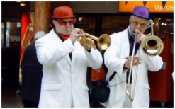 Dit Extravagant Dixieland Orkest speelt een voor iedereen herkenbaar repertoire in dixie-stijl. Boek nu!