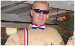 Boek het Bodybuilders Dixieland Looporkest voor een onvergetelijk evenement. Breed repertoire, flexibele bezetting. Swingend of ontspannen, het perfecte geluid voor uw feest!