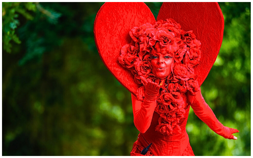 Harten Girls Steltenlopers brengen liefde, charme en feestelijke sfeer naar elk event. Perfect voor Valentijn, bruiloften, Moederdag, festivals en ontvangst. Een romantische, vrolijke en betoverende act.