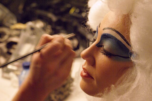 De kleders - backstage PRIMA Entertainment