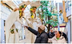 Boek De Witte Feeën Steltenlopers voor magisch en interactief entertainment. Perfect voor ontvangst, festivals en winkelcentra. Wensen, glitter en sprookjesachtige sfeer!