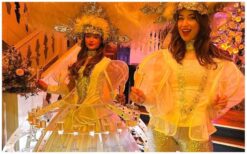 Stijlvolle catering op wielen met de Champagne Diva Warm Wit LED! 🥂✨ Deze elegante diva rijdt rond met een bijzondere champagne-rok op wieltjes, gevuld met meer dan 100 glazen of hapjes. Haar warme witte LED-verlichting geeft een sfeervolle uitstraling, perfect voor chique events. Een unieke en stijlvolle manier om gasten te verwennen! Of het nu een bruiloft, bedrijfsfeest of beurs is, de Champagne Diva past zich moeiteloos aan elk thema aan. Dankzij de subtiele verlichting zorgt ze voor extra sfeer, vooral in de avond. Boek nu en geef jouw event een exclusieve touch!