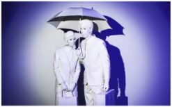 Een magische combinatie van dans en levende beelden! 🎭✨ Beleef een unieke combinatie van twee bijzondere acts! De Marionette brengt een sierlijke mix van ballet en pantomime, terwijl Mevrouw en Heer Wit als levende standbeelden een stijlvolle en intrigerende toevoeging vormen. Samen zorgen ze voor een betoverende sfeer op elk evenement. Deze acts wisselen elkaar af en zijn perfect voor festivals, beurzen en straattheater. Van een elegante dans tot een levend kunstwerk, ze trekken gegarandeerd de aandacht. Boek nu en laat je publiek verwonderen door deze unieke ervaring!