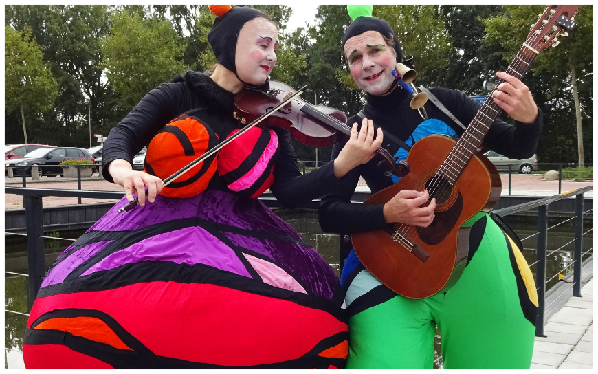 Betoverende klanken met De Vrolijke Kleurige Muzikanten! Boek nu voor uniek muzikaal entertainment op maat