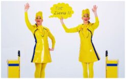 Yellow Girls: Stralend entertainment met een zonnige touch! ☀️✨ De Yellow Girls zorgen voor een energieke en soepele beleving op jouw evenement. Ze verwelkomen gasten, begeleiden sprekers en brengen dans en entertainment met flair. Altijd vrolijk, functioneel en klaar om van elk moment iets bijzonders te maken! Of het nu gaat om een festival, beurs of netwerkbijeenkomst, deze allround entertainers voegen kleur en sfeer toe. Hun zonnige uitstraling en veelzijdige inzet maken elk event compleet. Boek nu en laat jouw evenement stralen met de Yellow Girls!